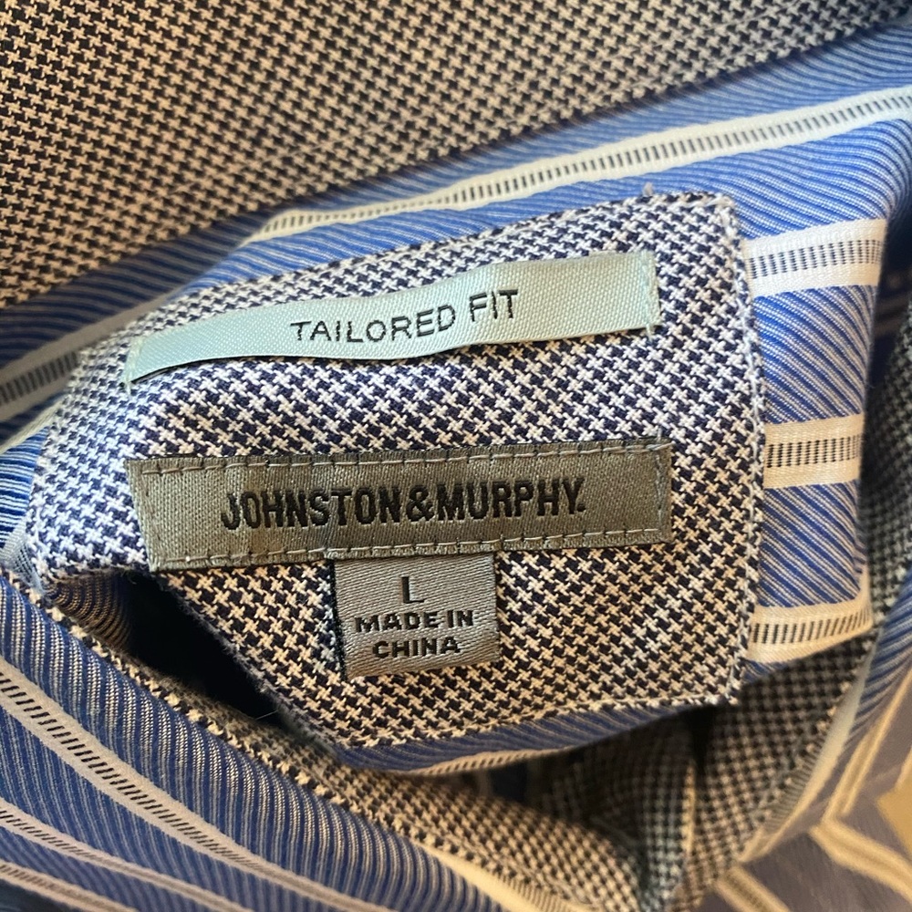 Button Down - Picture 8 of 8